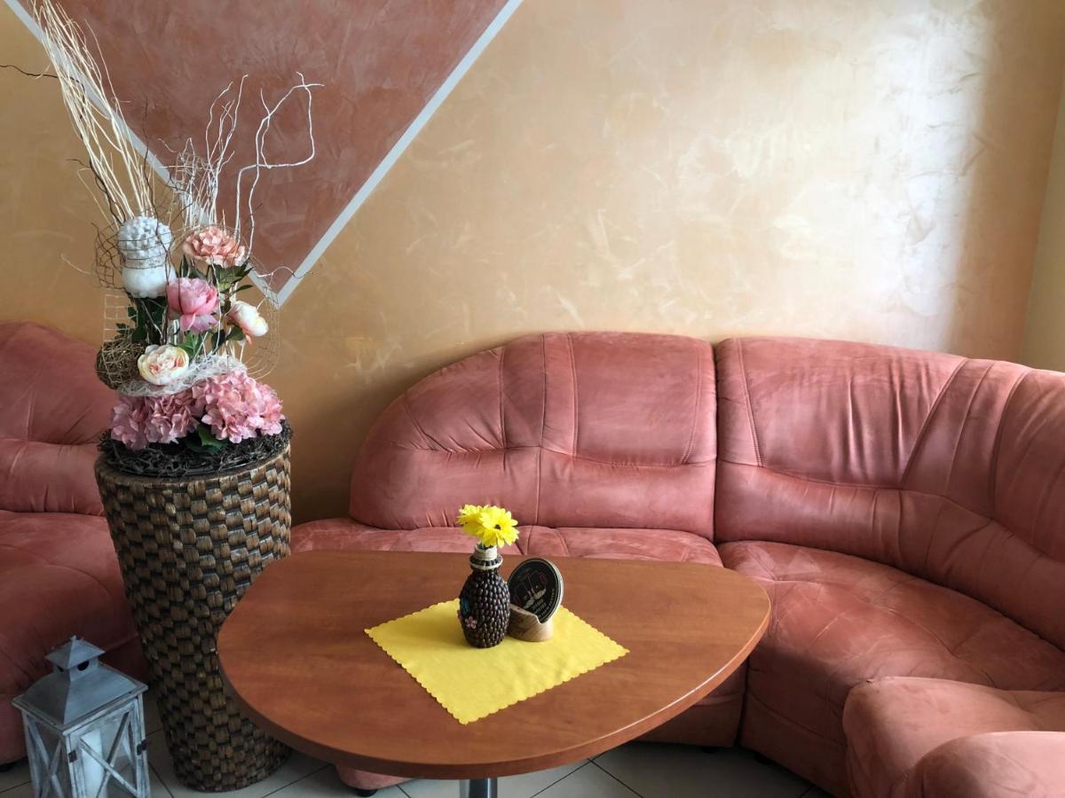 Hotel Hokejka Prievidza Exteriér fotografie