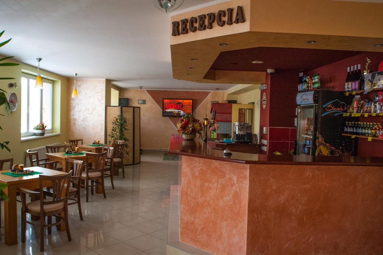 Hotel Hokejka Prievidza Exteriér fotografie