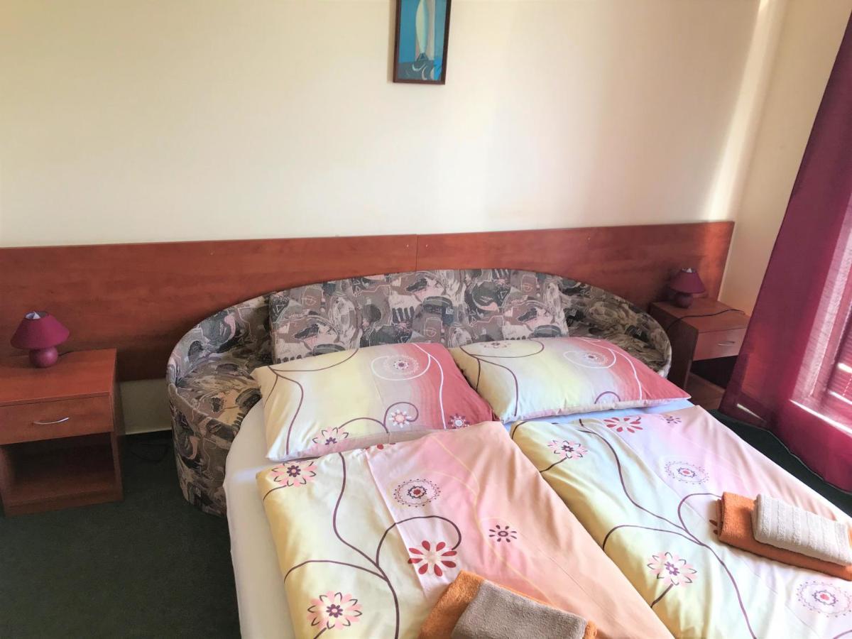 Hotel Hokejka Prievidza Exteriér fotografie